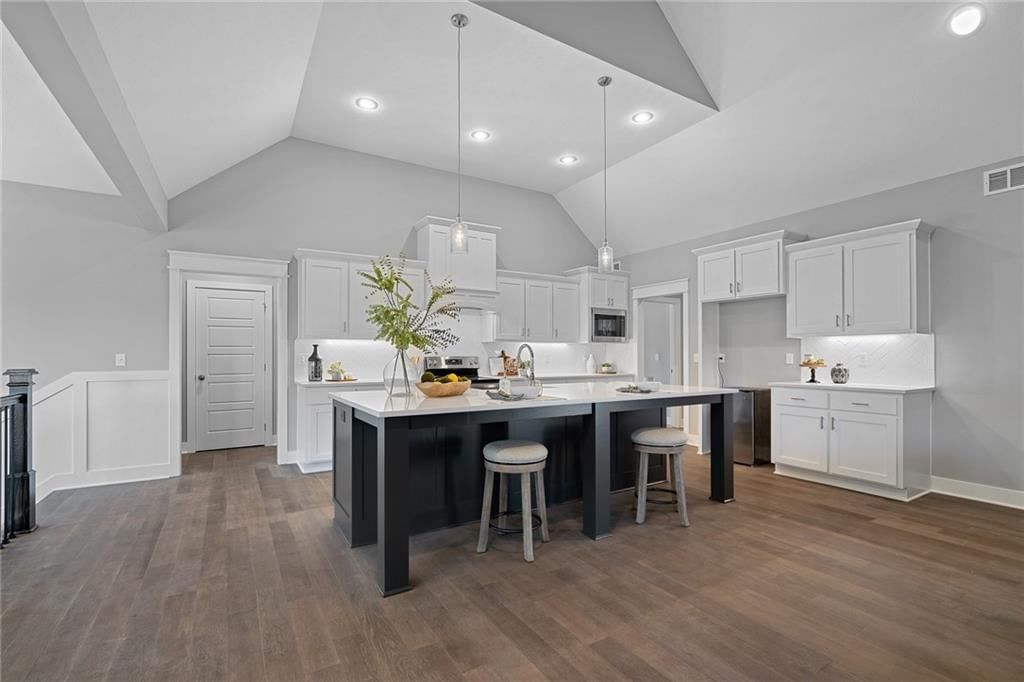 2328 W Wabash Street — photo 13