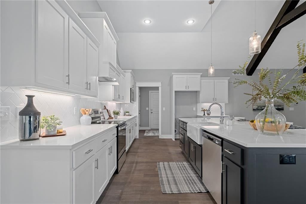 2328 W Wabash Street — photo 17