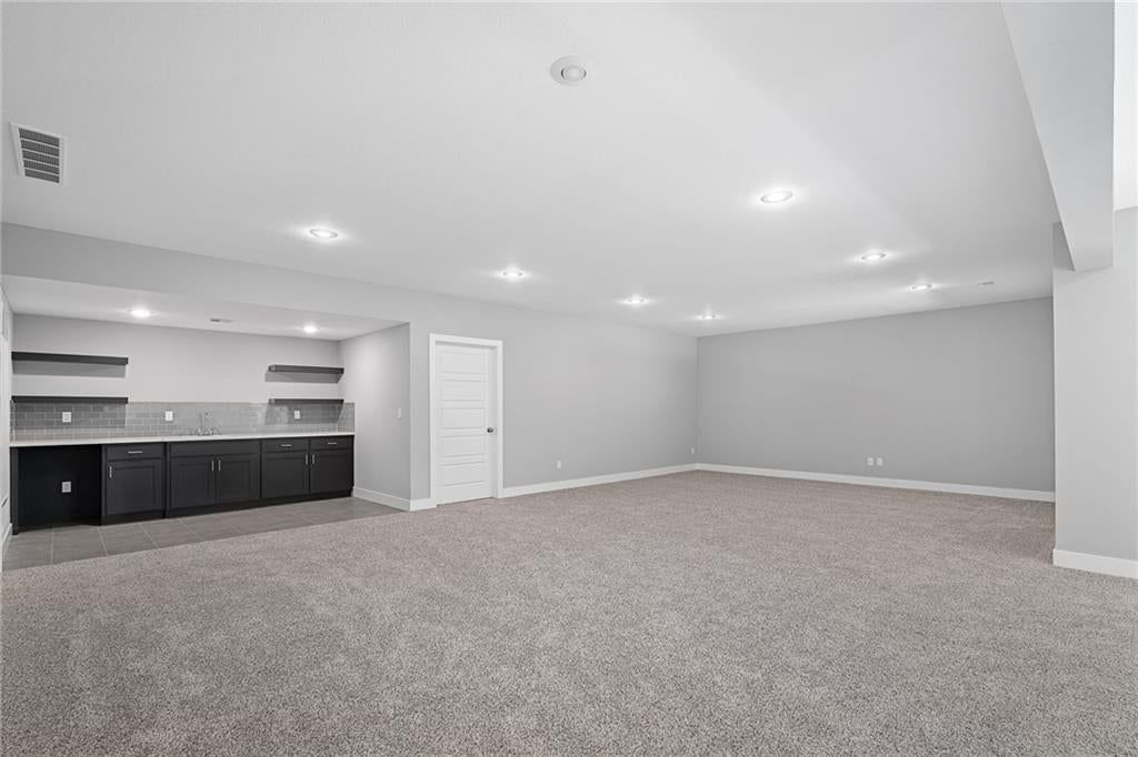2328 W Wabash Street — photo 39