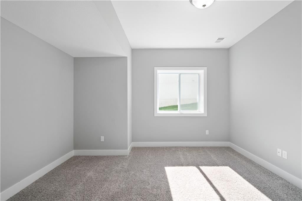 2328 W Wabash Street — photo 49