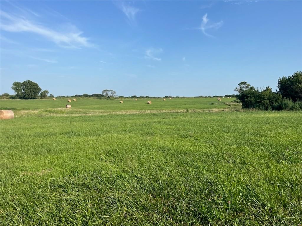 0003 Switzer Road — photo 2