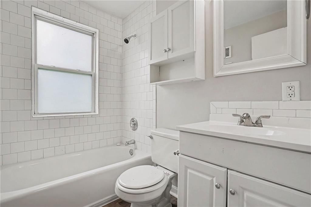 1405 E 133rd Street — photo 11