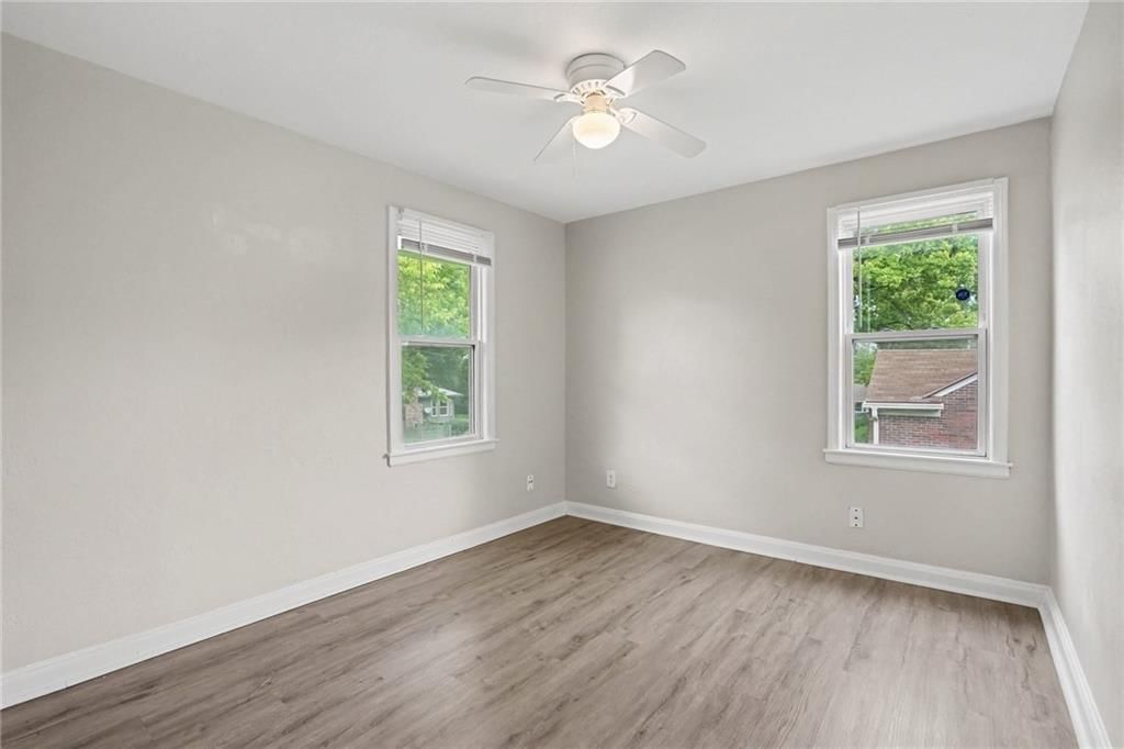 1405 E 133rd Street — photo 12