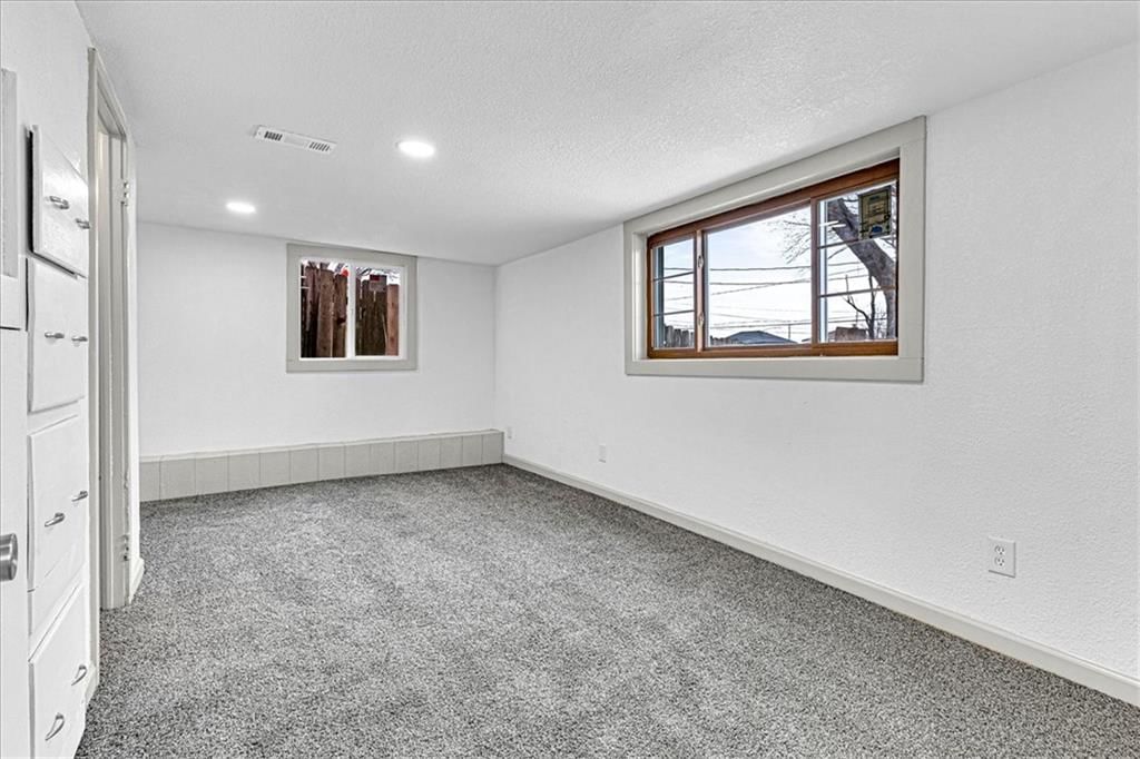 74 S 17th Street — photo 17
