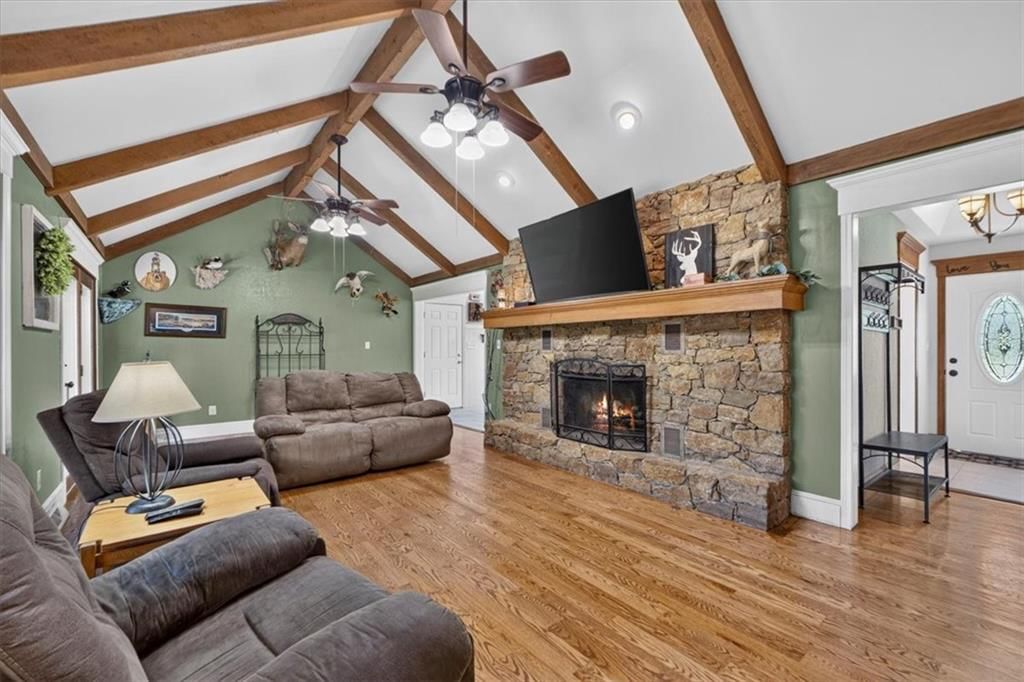 315 S Peculiar Drive — photo 15