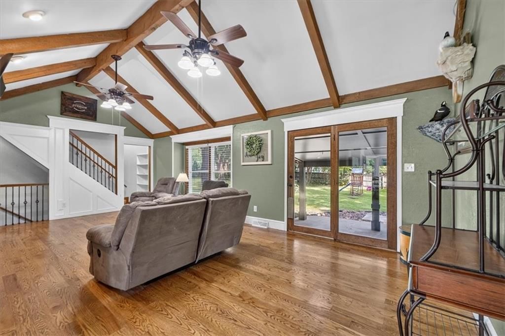315 S Peculiar Drive — photo 20