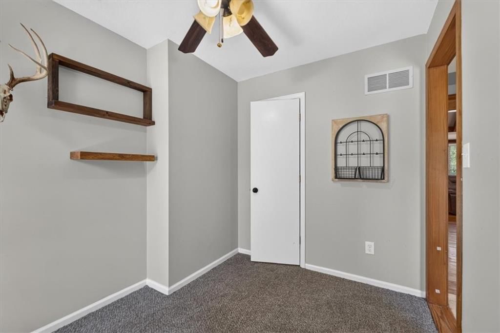 315 S Peculiar Drive — photo 22