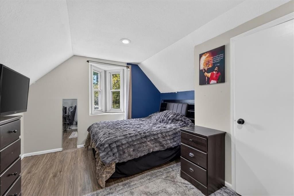 315 S Peculiar Drive — photo 31