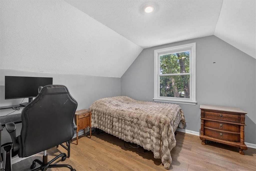 315 S Peculiar Drive — photo 35