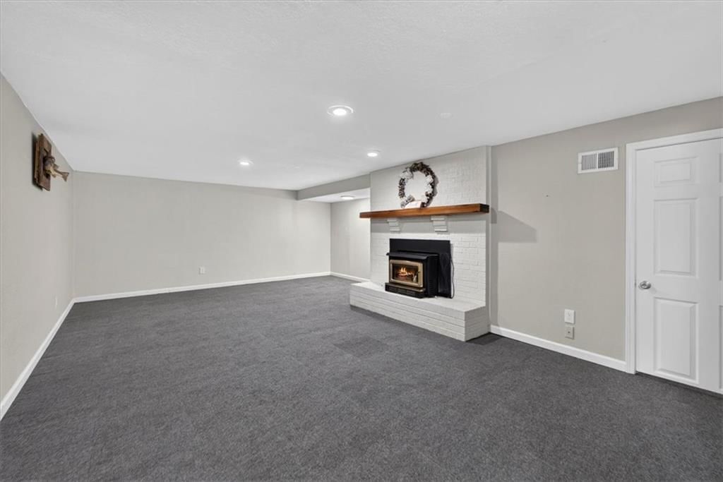 315 S Peculiar Drive — photo 38