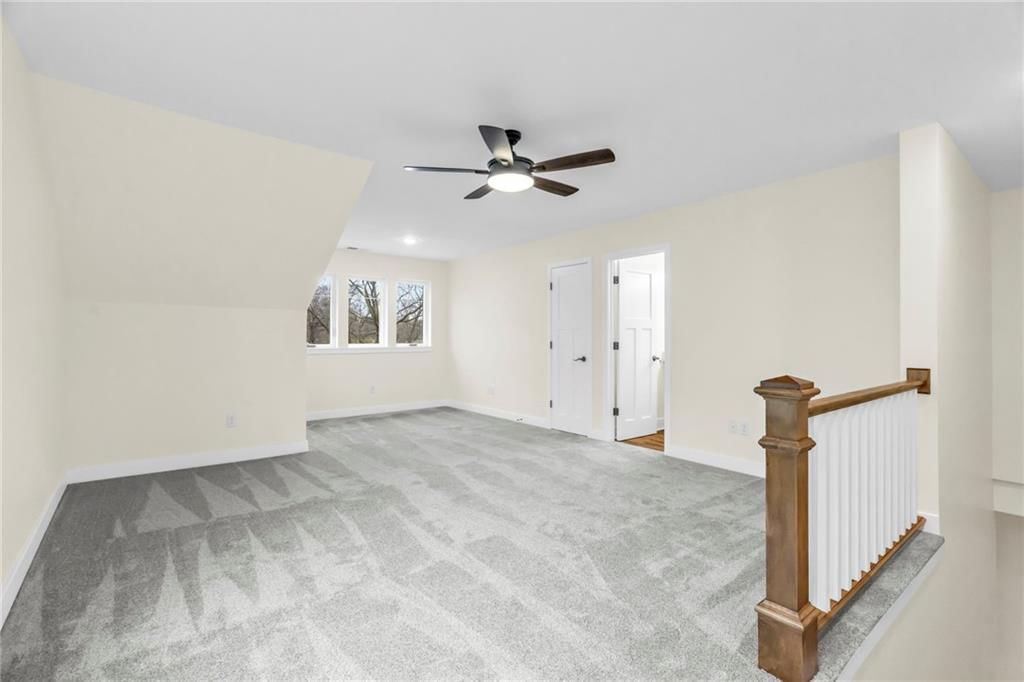 Photo 28 of 36 - 920 N 14th Street, Leavenworth, KS 66048