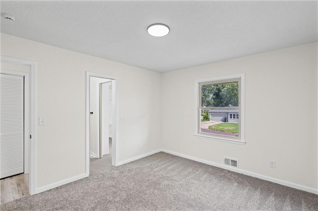 9909 E 77th Terrace — photo 16