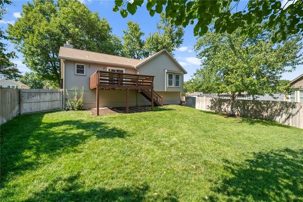 22201 W 64th Terrace — photo 27