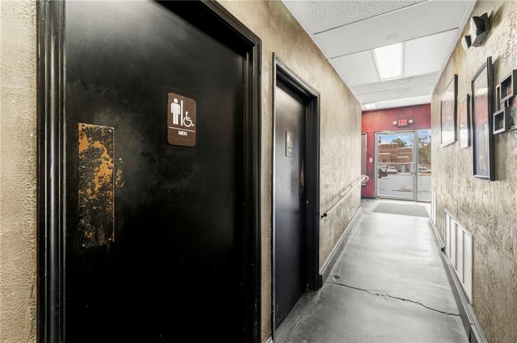 1120 W Main Street — photo 15