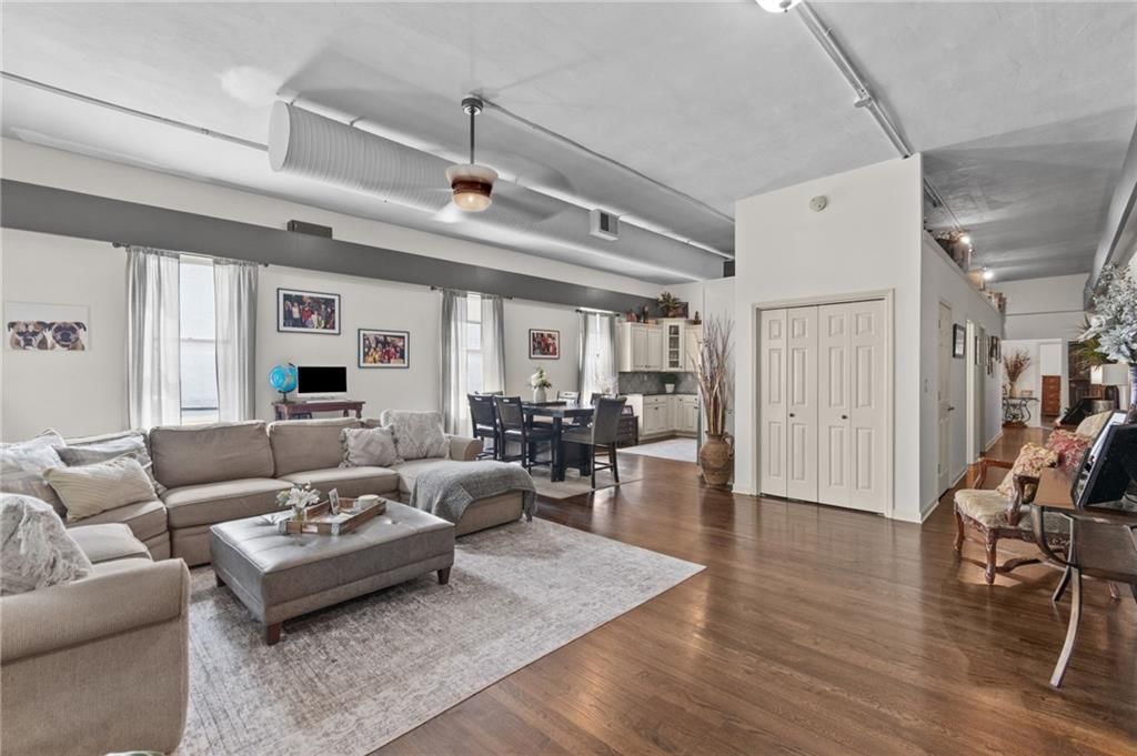 1120 W Main Street — photo 19