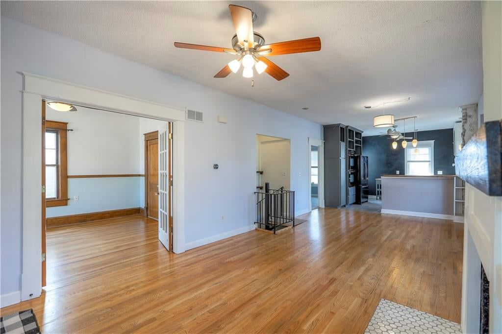 829 W 40 Street — photo 5