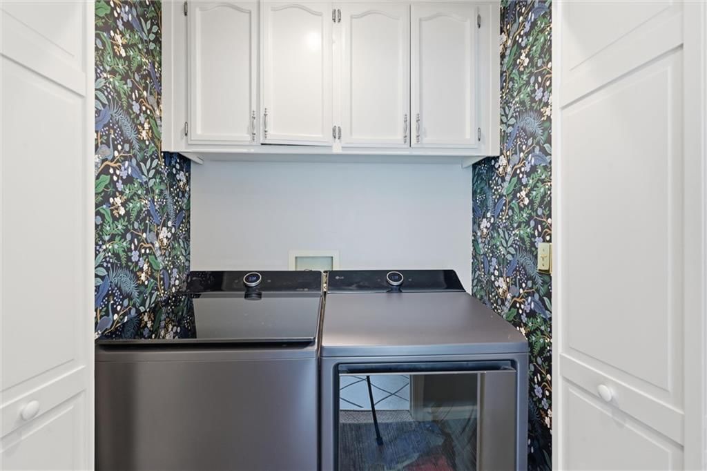 13511 S Locust Street — photo 26