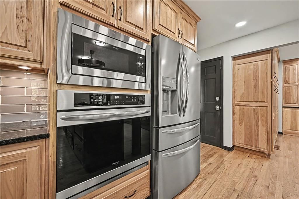 4811 Lees Summit Road — photo 14