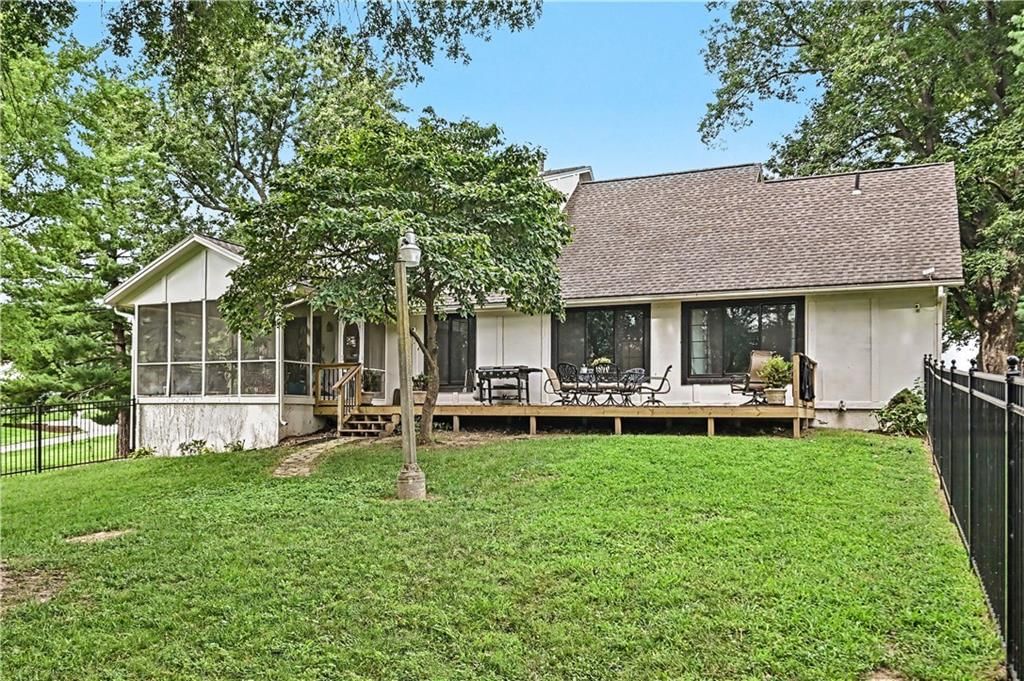 4811 Lees Summit Road — photo 36