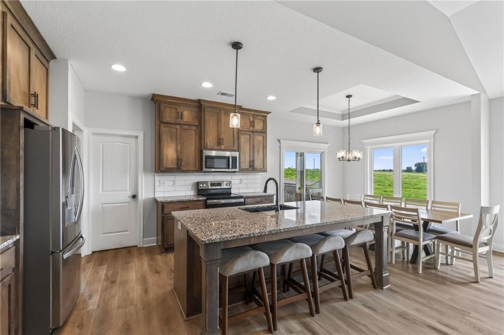 1015 Fox Trot Drive — photo 10