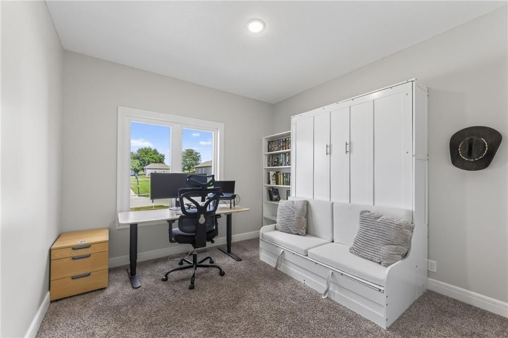 1015 Fox Trot Drive — photo 20