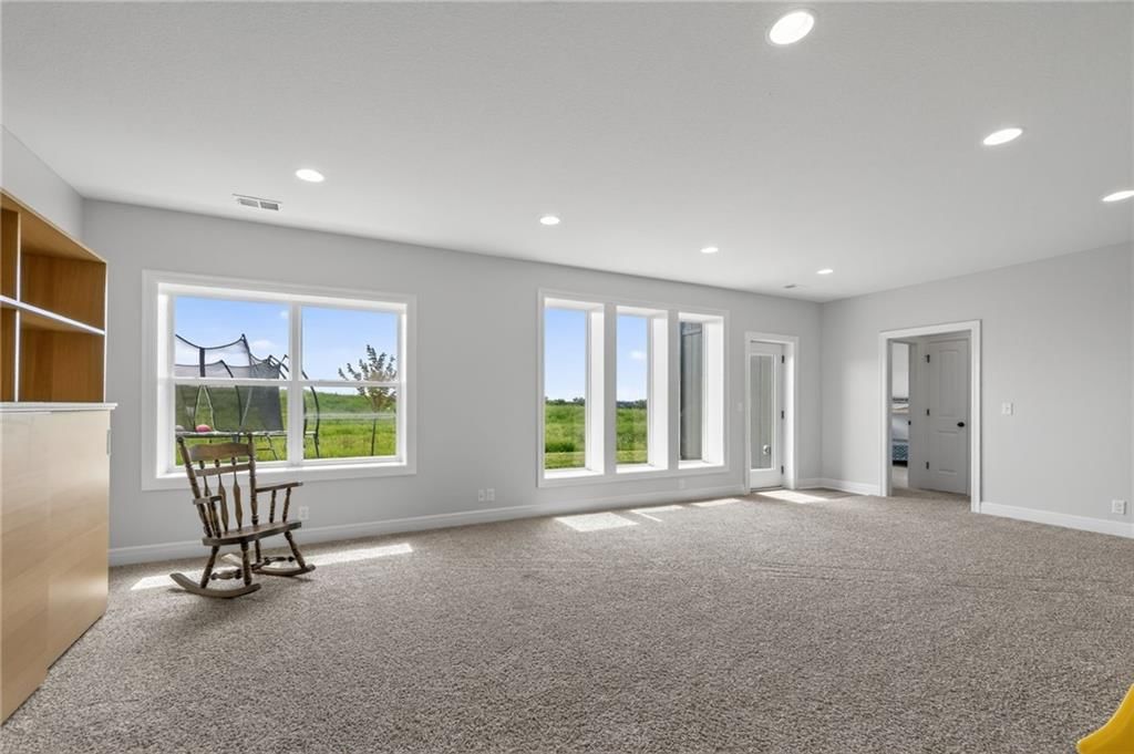 1015 Fox Trot Drive — photo 27