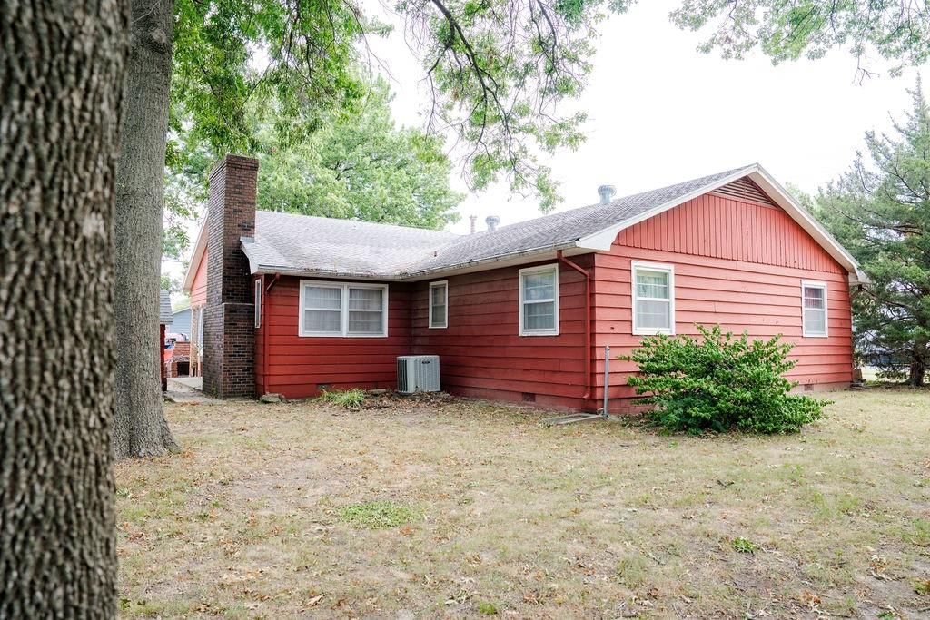 300 Huston Avenue — photo 43