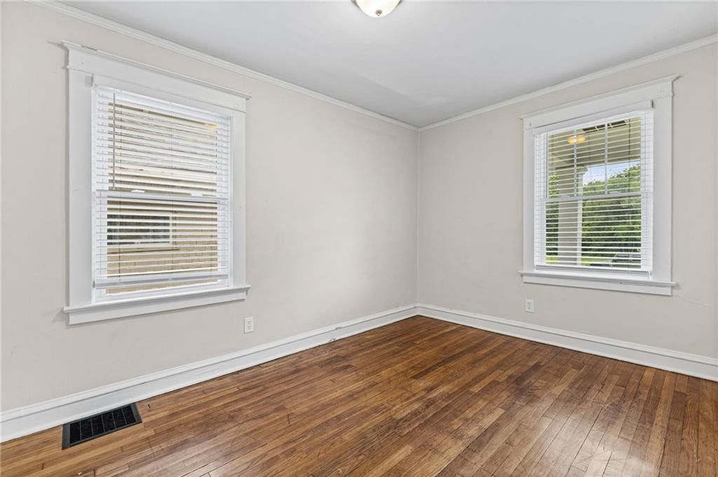 4317 Highland Avenue — photo 15