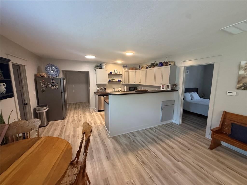 832 S Hickory Street — photo 7