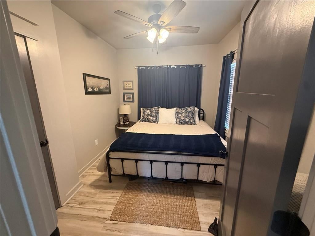 832 S Hickory Street — photo 21