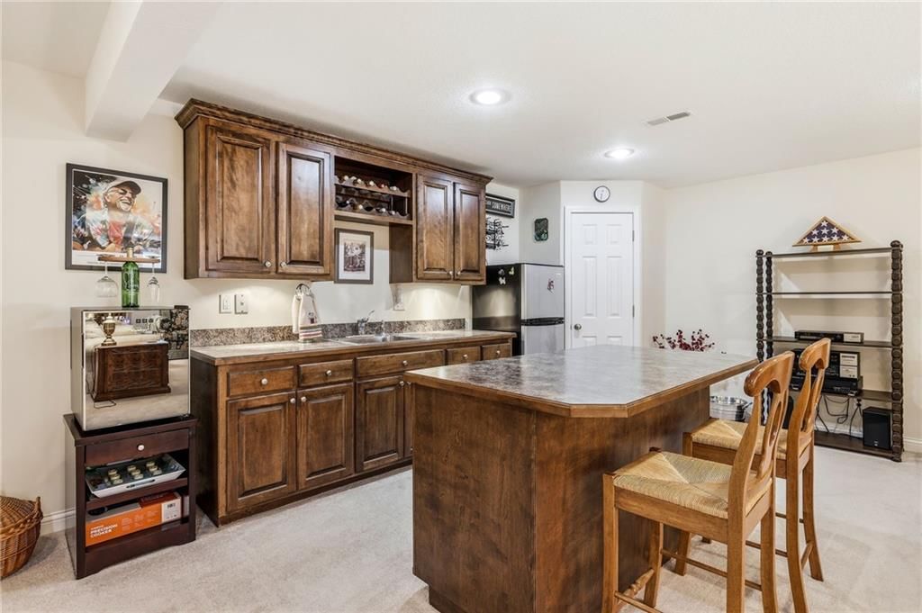 11287 S Chouteau Street — photo 38