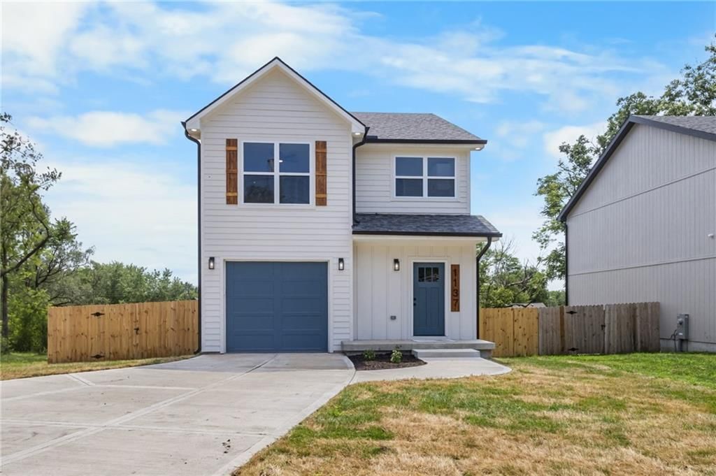 1137 Walnut Avenue, Osawatomie, KS