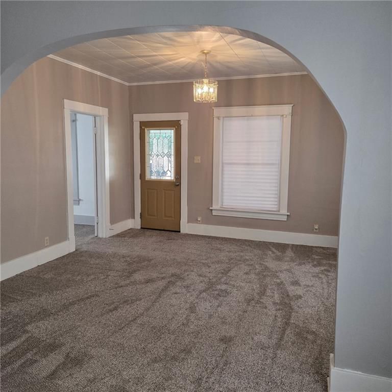 2612 Broadway Avenue — photo 22