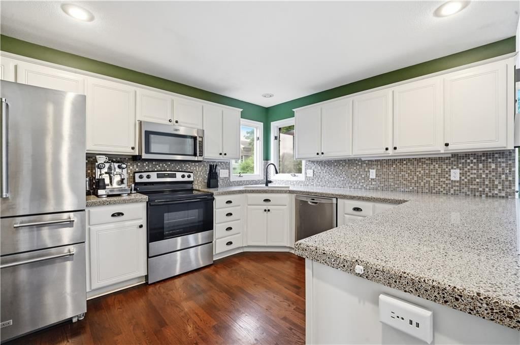 1309 NE Chowning Drive — photo 17