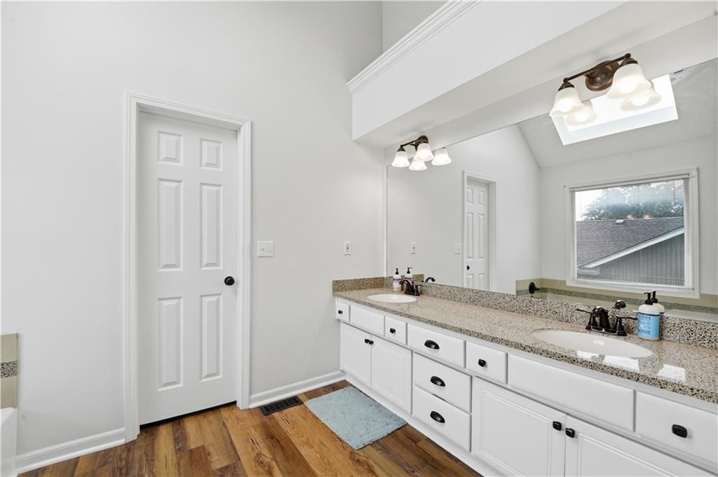 1309 NE Chowning Drive — photo 34