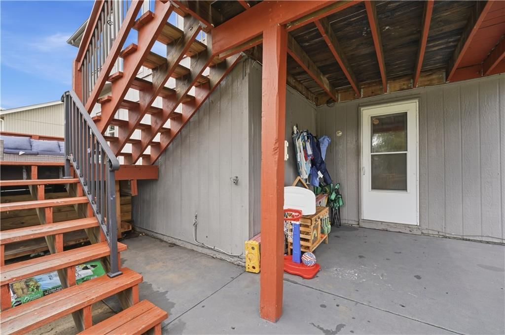 1309 NE Chowning Drive — photo 42