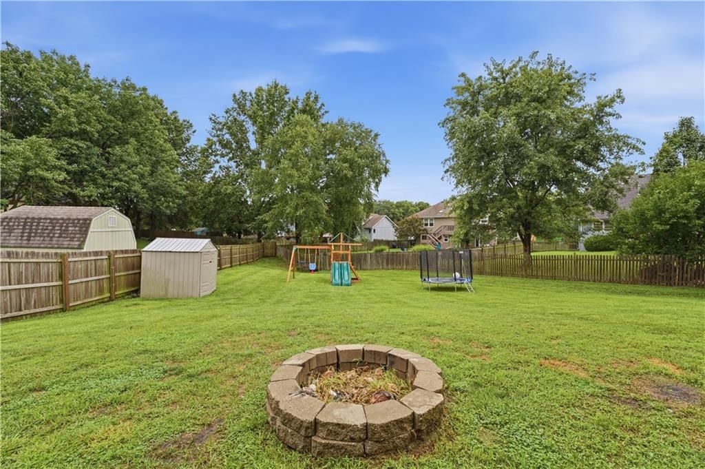 1309 NE Chowning Drive — photo 49