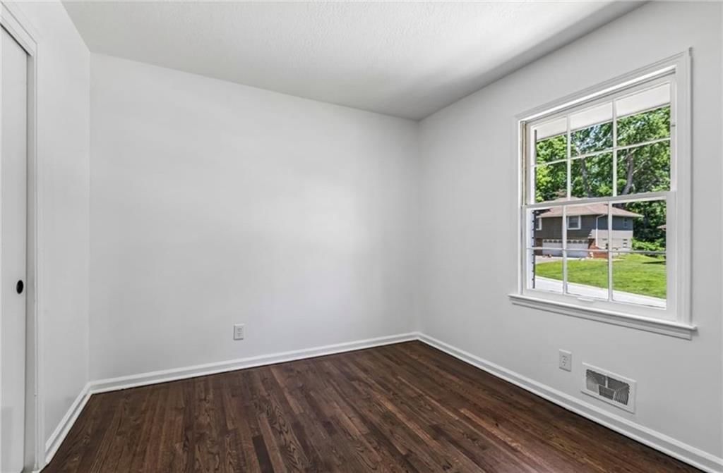 7509 E 100th Street — photo 17