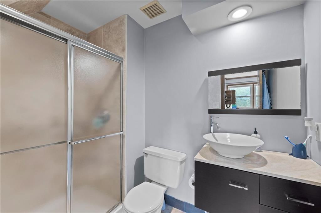 12705 EATON Circle — photo 38