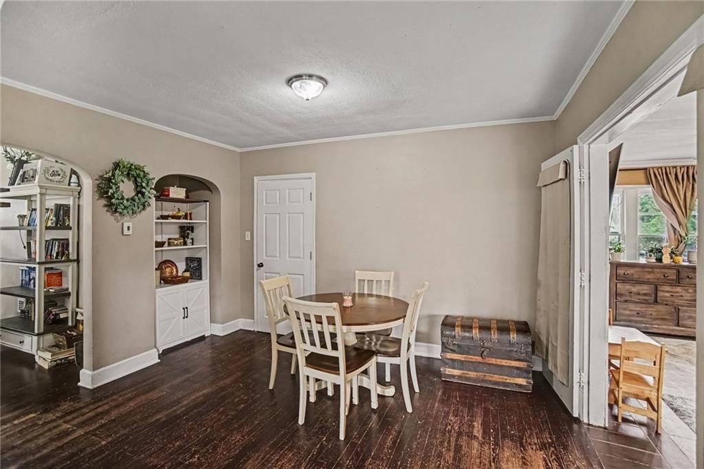 3719 Seneca Street — photo 6