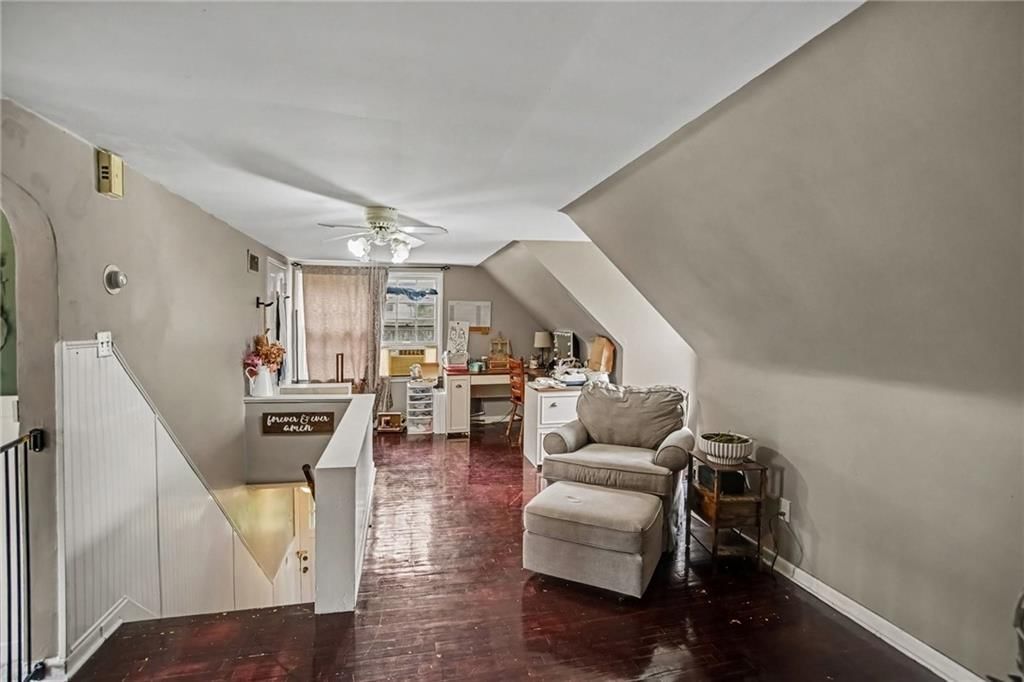 3719 Seneca Street — photo 14
