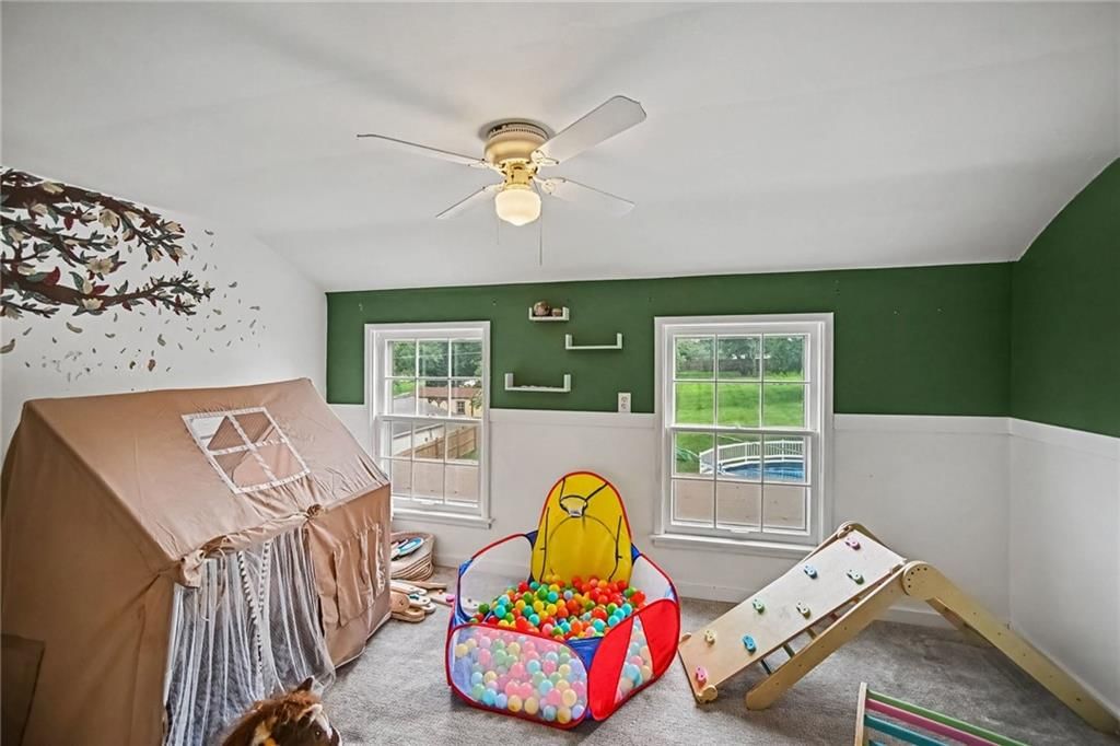3719 Seneca Street — photo 16