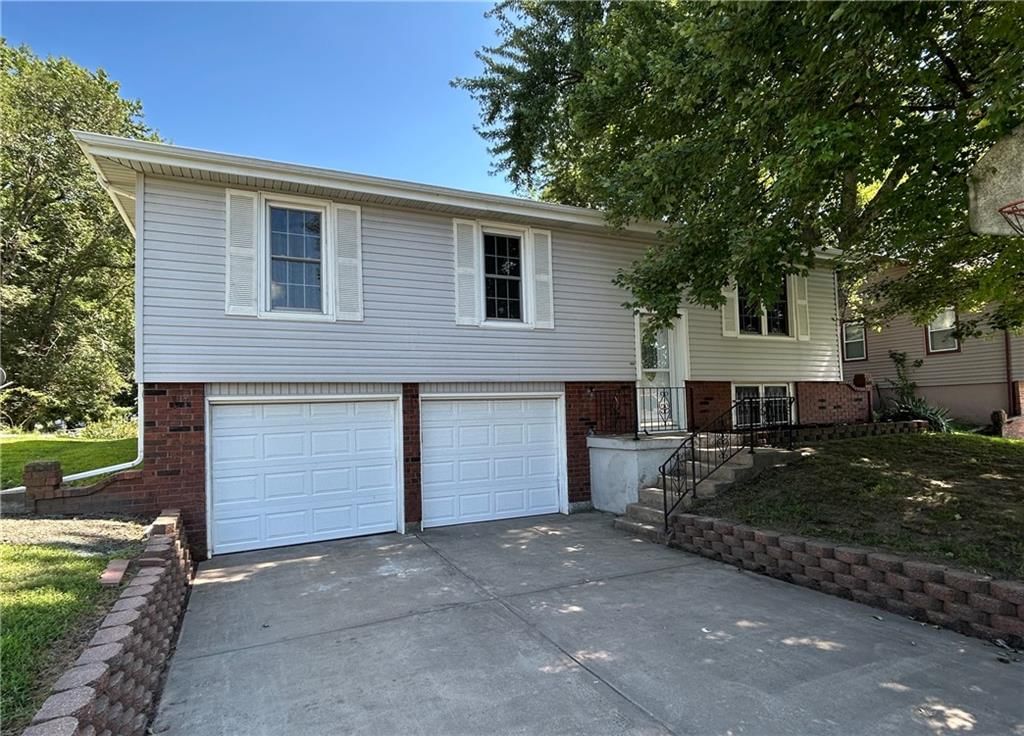 619 S 4th Street, Edwardsville, KS