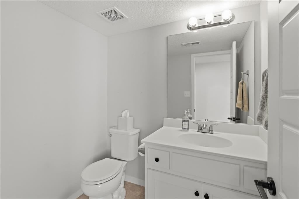 23313 W 52nd Terrace — photo 37