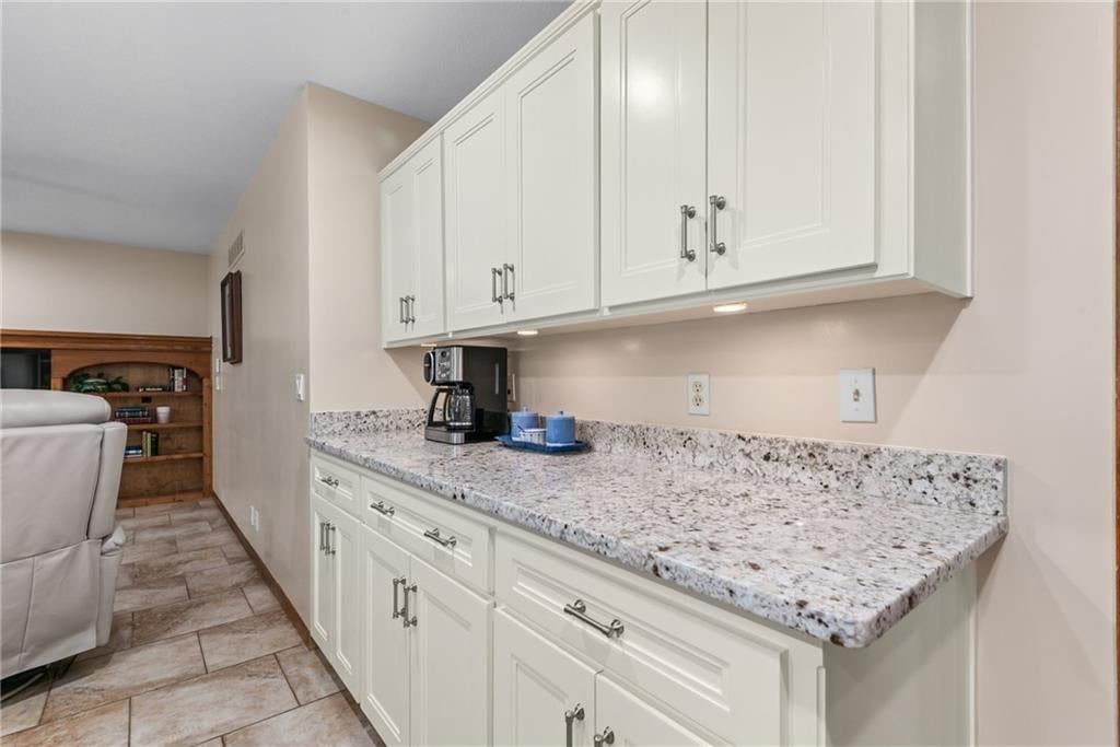 12110 S Acuff Lane — photo 14