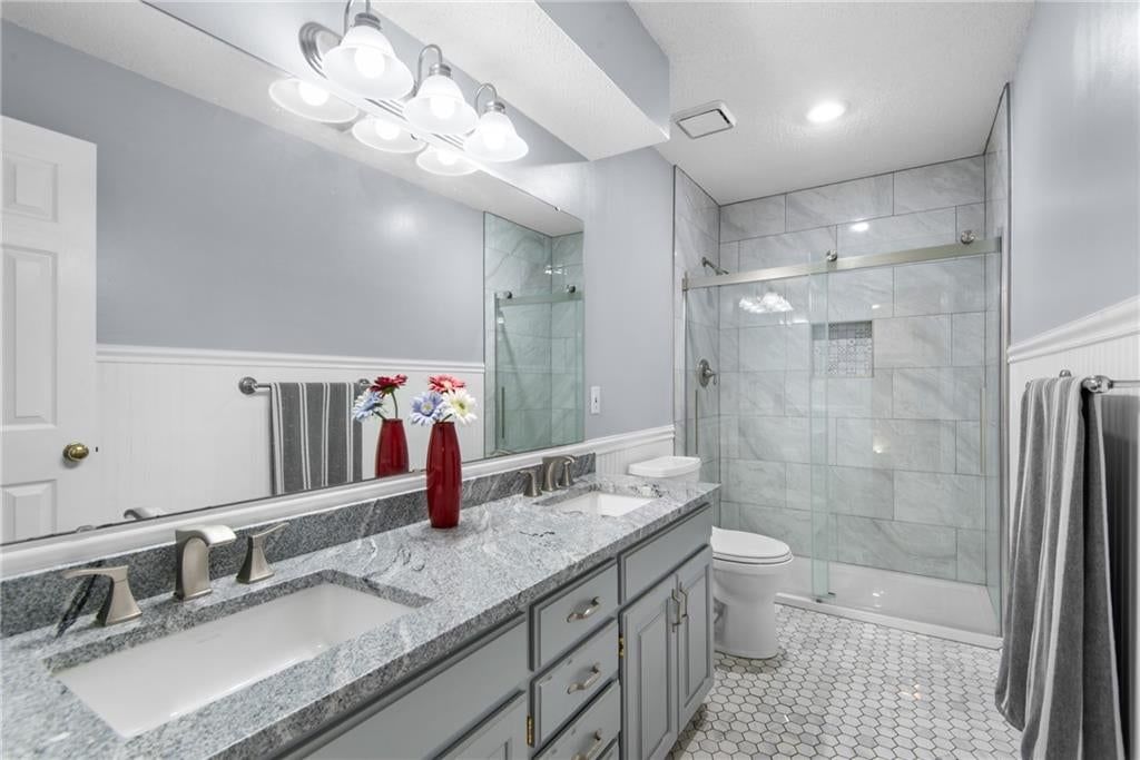 12110 S Acuff Lane — photo 37
