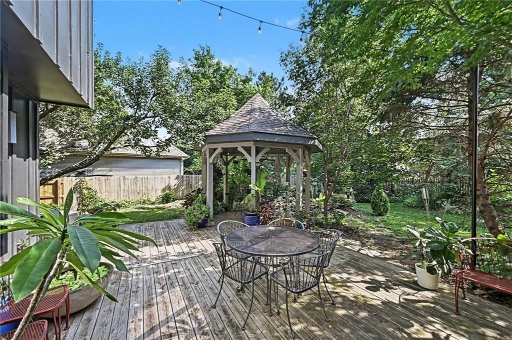 4615 N Wyandotte Street — photo 32