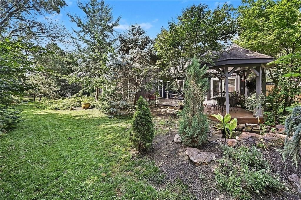 4615 N Wyandotte Street — photo 33