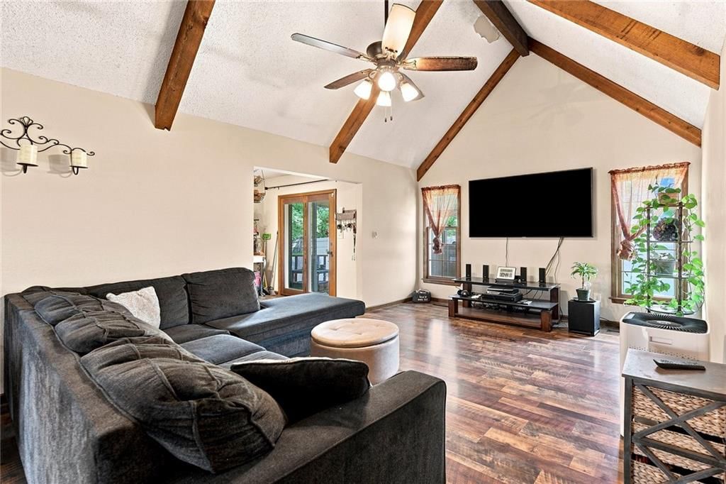 901 NW Valley Woods Drive — photo 12