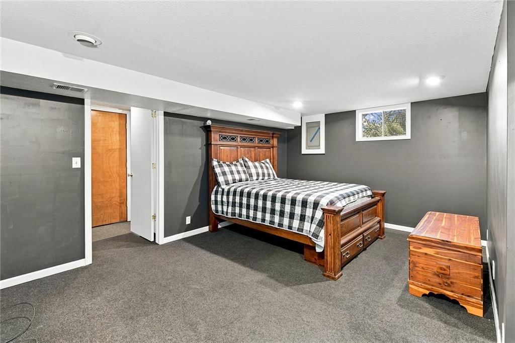 901 NW Valley Woods Drive — photo 30
